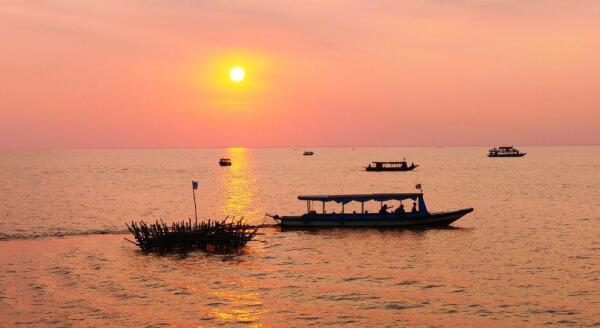 Day 3: VISIT LOCAL VILLAGES AND TONLE SAP LAKE (B) PRIVATE TOUR - visit-local-villages-and-tonle-sap-lake-b-private-tour-Ka8NqesD.jpg