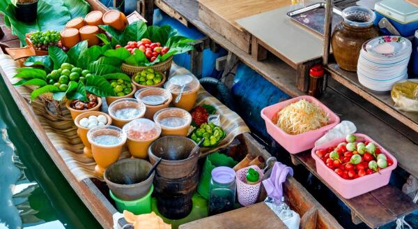 Day 15: EXPERIENCE THE CAI RANG FLOATING MARKET (B) - experience-the-cai-rang-floating-market-b-otO9MRy3.jpg