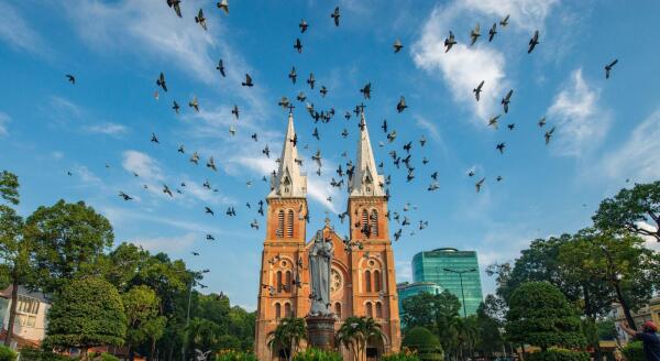 Day 8: FLIGHT FROM HOI AN TO HO CHI MINH CITY (B) - flight-from-hoi-an-to-ho-chi-minh-city-b-OezSUCg6.jpg