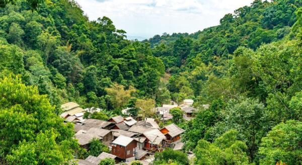 Day 8: EXPLORE THAI COUNTRYSIDE LIFE AT MAE KAMPONG VILLAGE (B/L) - explore-thai-countryside-life-at-mae-kampong-village-bl-0Z3lwquC.jpg
