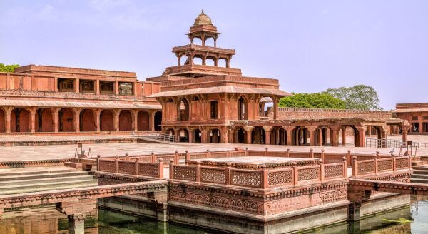 Day 4: Agra to Jaipur via Fatehpur Sikri | Royal Route (4-5 hrs/ 250 km) - agra-to-jaipur-via-fatehpur-sikri-royal-route-4-5-hrs-250-km-BXdcpFNR.jpg