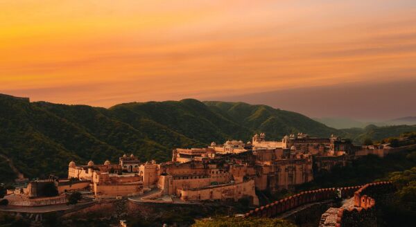 Day 1: Jaipur Arrival – Gateway to Rajasthan - jaipur-arrival-gateway-to-rajasthan-UKbPHQa3.jpg