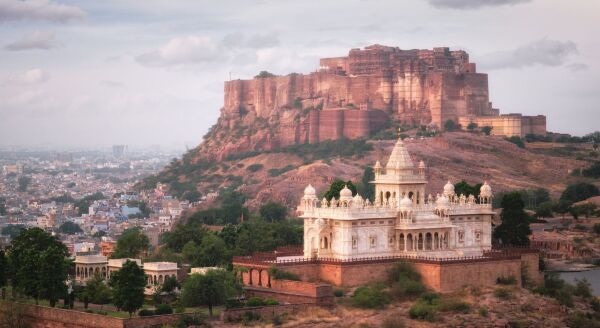 Day 3: Drive to Jodhpur – Through the Desert Highway - drive-to-jodhpur-through-the-desert-highway-v75oZO8j.jpg