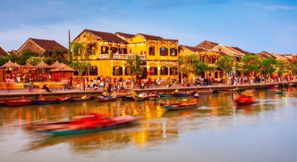 Day 8: HOI AN – FLIGHT TO HO CHI MINH CITY – SAIGON SUNSET CRUISE (B) - hoi-an-flight-to-ho-chi-minh-city-saigon-sunset-cruise-b-nqgV1Tpe.jpg