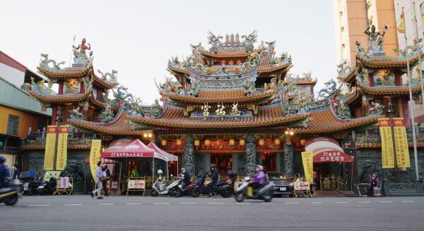 Day 8: Iconic Taipei – Temples, Towers, and Tastes - iconic-taipei-temples-towers-and-tastes-AZYWtNES.jpg
