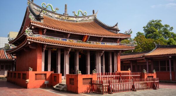 Day 2: Tainan’s Living History – Temples, Forts & Ancient Streets - tainans-living-history-temples-forts-ancient-streets-fCGCoSEr.jpg
