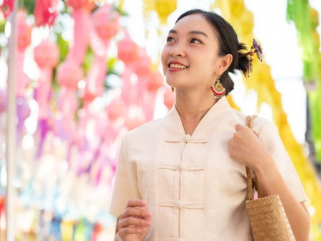 The Magic of Yi Peng in Chiang Mai: A Cultural Lantern Festival Guide