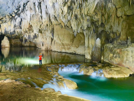 Adventure Vietnam in 17 Days