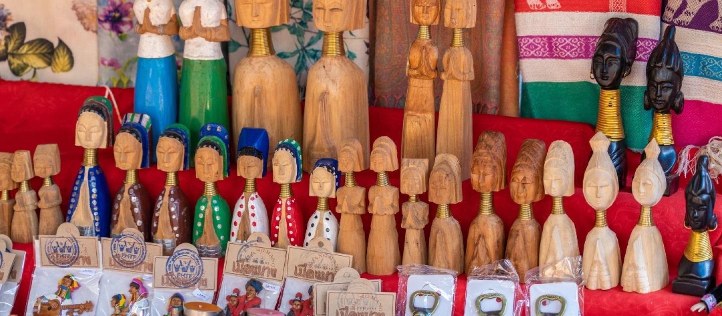 A Guide to Responsible Souvenir Shopping in Southeast Asia